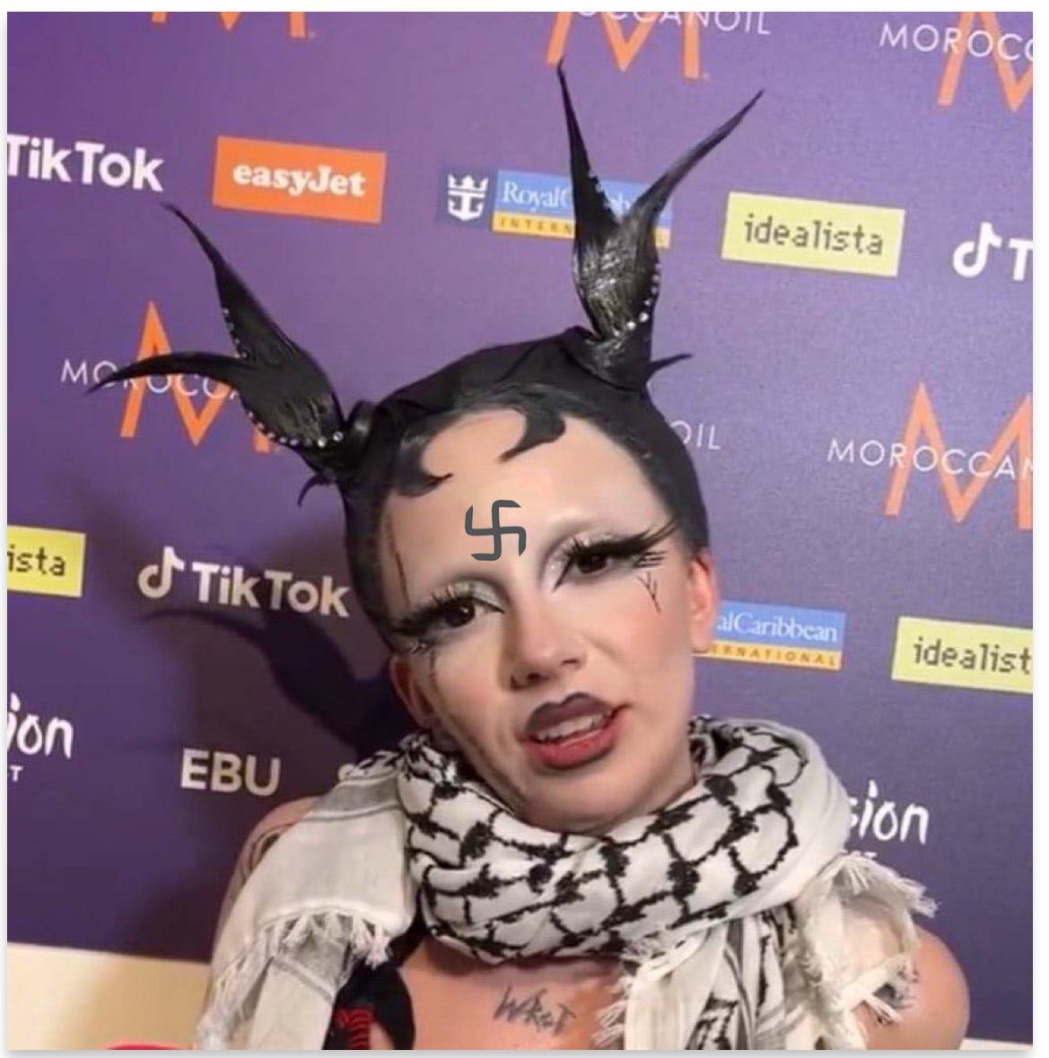 Bambie Thug, la chanteuse irlandaise sataniste, ça se voit comme le nez au milieu du front qu’elle a un problème avec Israël. #Eurovision2024