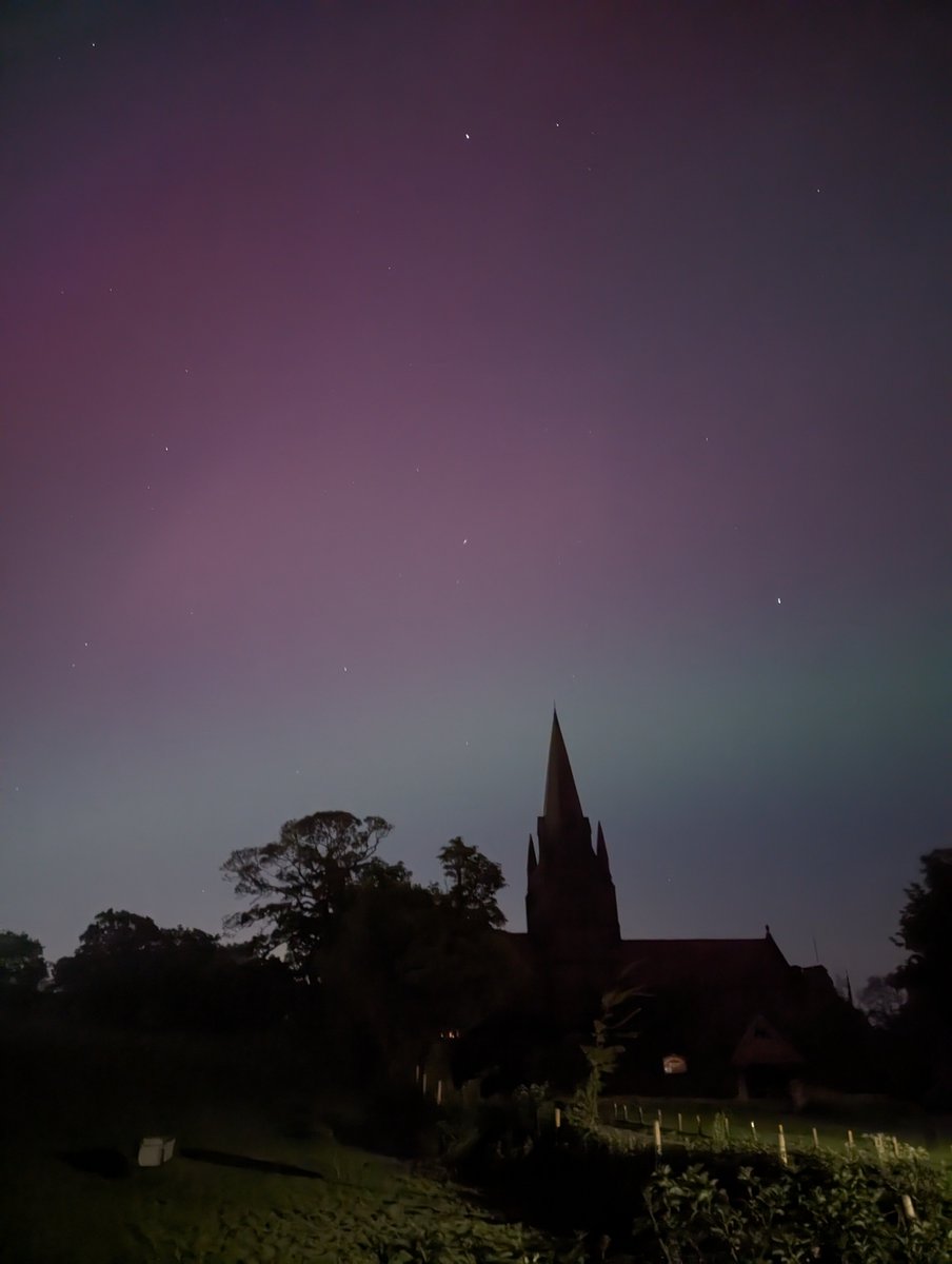 Massive thanks to Rachel Roberts for sharing this photo of St Bartholomew's under the Northern Lights.
Was anybody else fortunate enough to see the lights and capture a picture of church? We'd love to see them all.