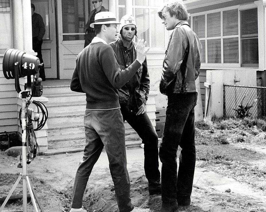 Jonathan Demme called him the the greatest independent filmmaker the American film industry has ever seen and will probably ever see. Roger Corman, seen here on the set of The Wild Angels (1966) with Peter Fonda and Bruce Dern, was an absolute legend — a giant of B-movies,…