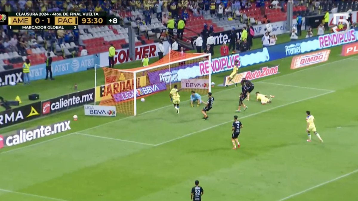 💥 ¡¡ ROBO del AMÉRICA a los Tuzos de PACHUCA !! 🦅⚽️❌

💥 Cuando el partido NO tenía MÉRITOS para AGREGAR 8 MINUTOS, América encontró el gol del empate en la compensación y está ELIMINANDO a Pachuca