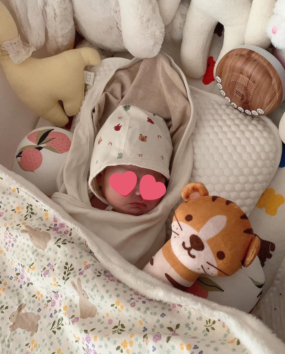 I can watch her sleep all day 🥰🥰