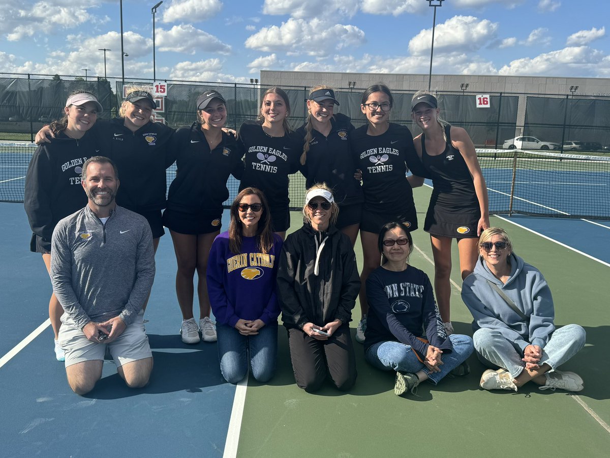 GuerinTennis's tweet image. Our families are so special!  Happy Mother’s Day to our GCGT moms!  You have some pretty great kids🩷
Thank you for sharing them with us! We hope you have a great day!
@GCHS_Athletics @GuerinCatholic