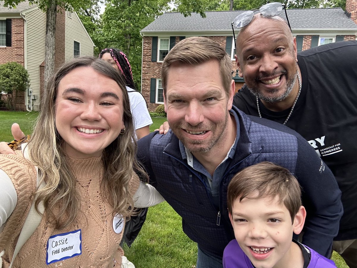 Enthusiasm is through the roof for our GOTV efforts in #MD03! Thank you to @ericswalwell for joining us for a Canvass Launch in Severna Park to speak with volunteers and knock doors. I look forward to working with you in Congress to move our country forward!