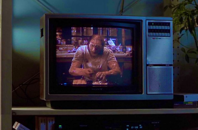 SkinnyAndy1's tweet photo. 映画「ザ・フライ」より

博士の食事解説シーンを歌にしてみました。(ちょいグロあり)

https://t.co/XJCTxCi71B

#thefly #davidcronenberg #theflythemusical https://t.co/r0gFVzSedw