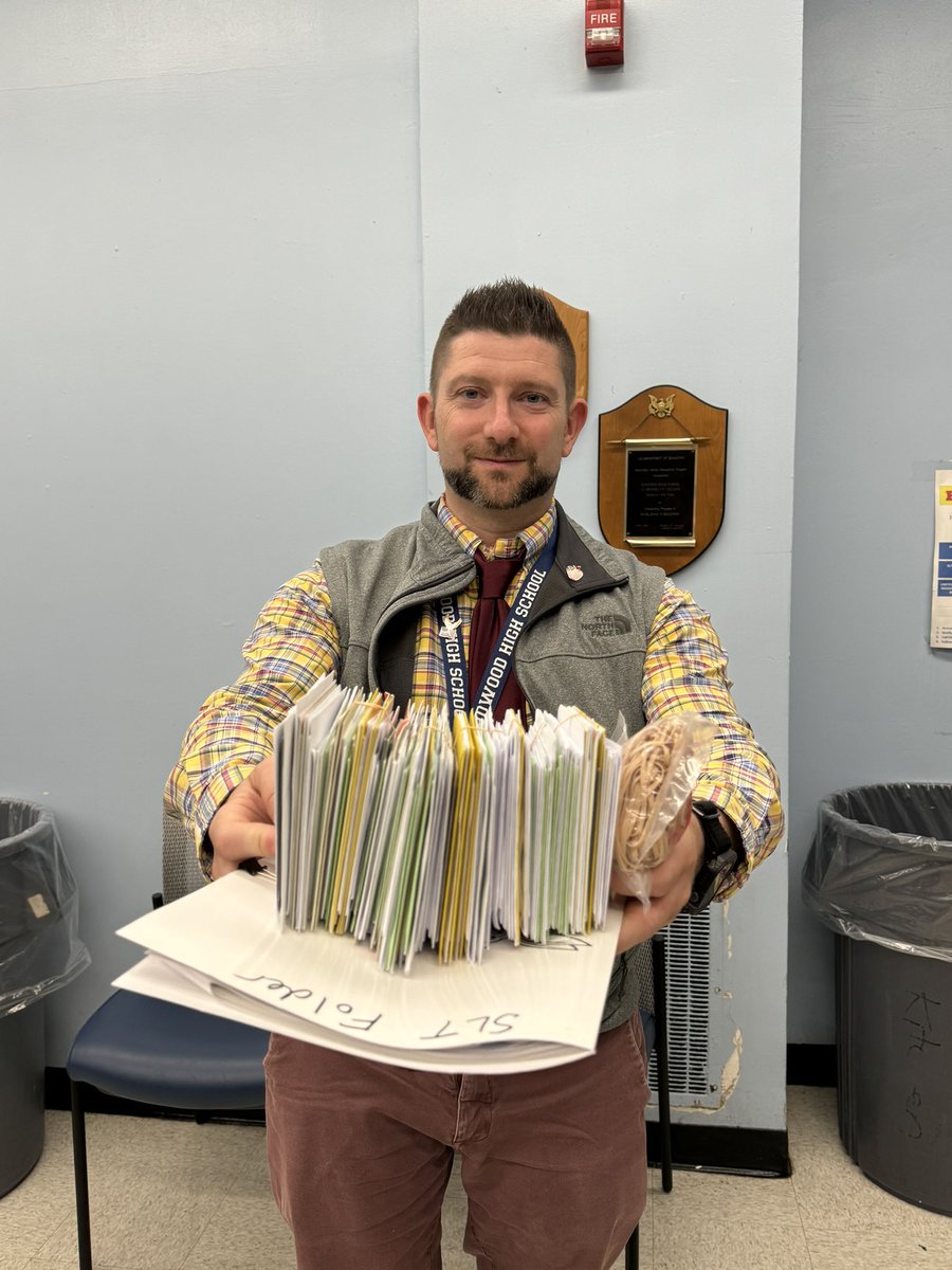 On Monday for Teacher Appreciation Week, PA came in to help facilitate thank you cards to Midwood Teachers!  Additionally, Midwood’s Wellness Council provided “Movement Monday” for the PA with fun, athletic and engaging activities in the Gym!” @midwoodhs