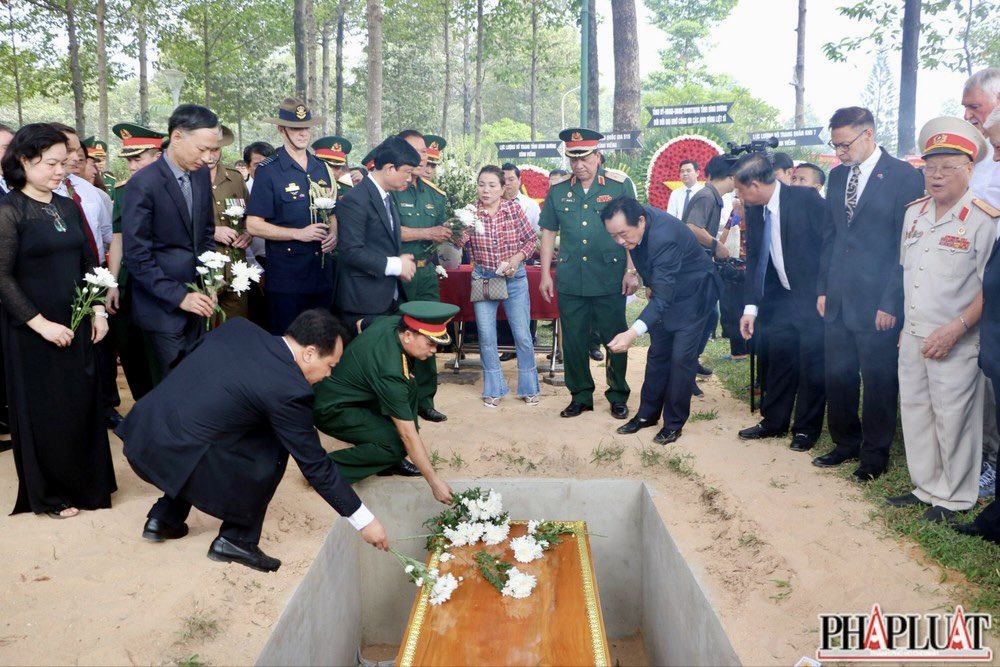 Tat Thanh tweet media