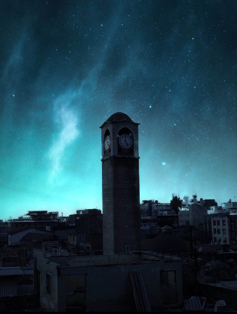 Güneşteki patlamalardan dolayı dünyanın birçok yerinde görünen kuzey ışıkları bu gece Adana’da da görüldü💫 📷 ozan_sihay