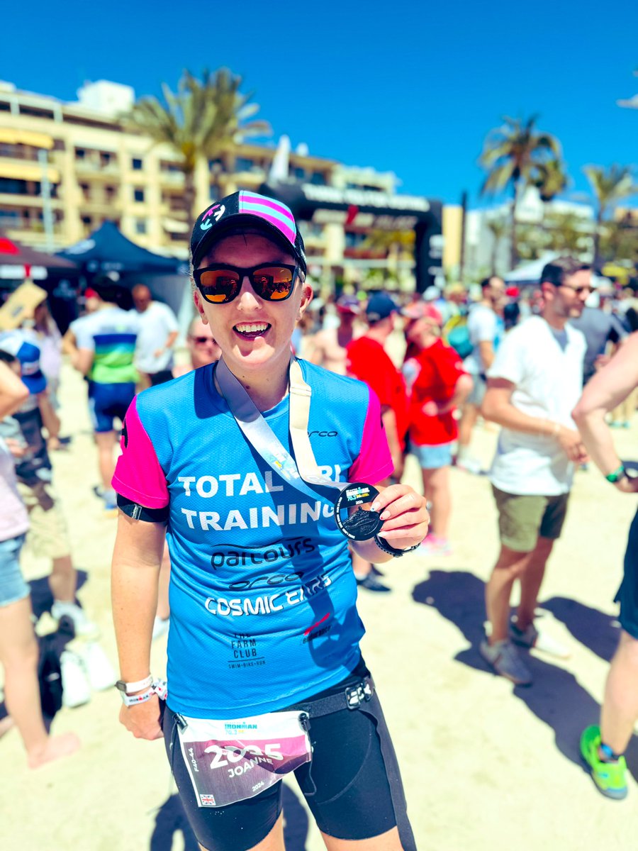 Jo Garzoni tweet media