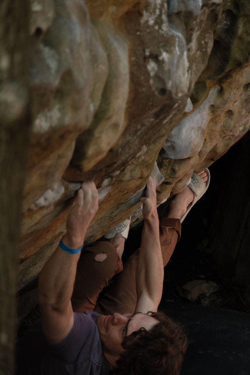 Took this photo of a friend out in Chattanooga today with a group. Honestly been a while since I’ve done photography, but I’m super proud of this & I think I’ll get back into it.  

#climb #climbingphotography #climbing #rockclimbing #trad #boulder #V4 #photography #Chattanooga