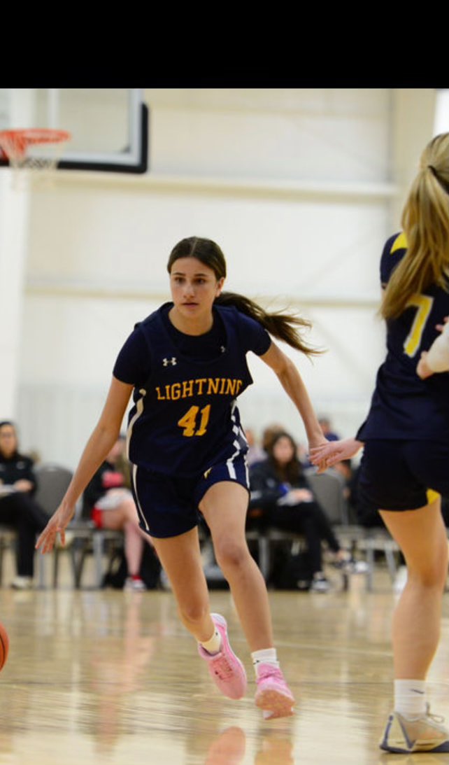 Team Lightning Melious, ‘25 Emily Salafia led the team to a big comeback win over I90 elite with 19 pts 7 steals 5 assists , ‘26 Alexandra Laguna w 11 pts 
GREAT TEAM OVER A VERY SOLID TEAM!!
