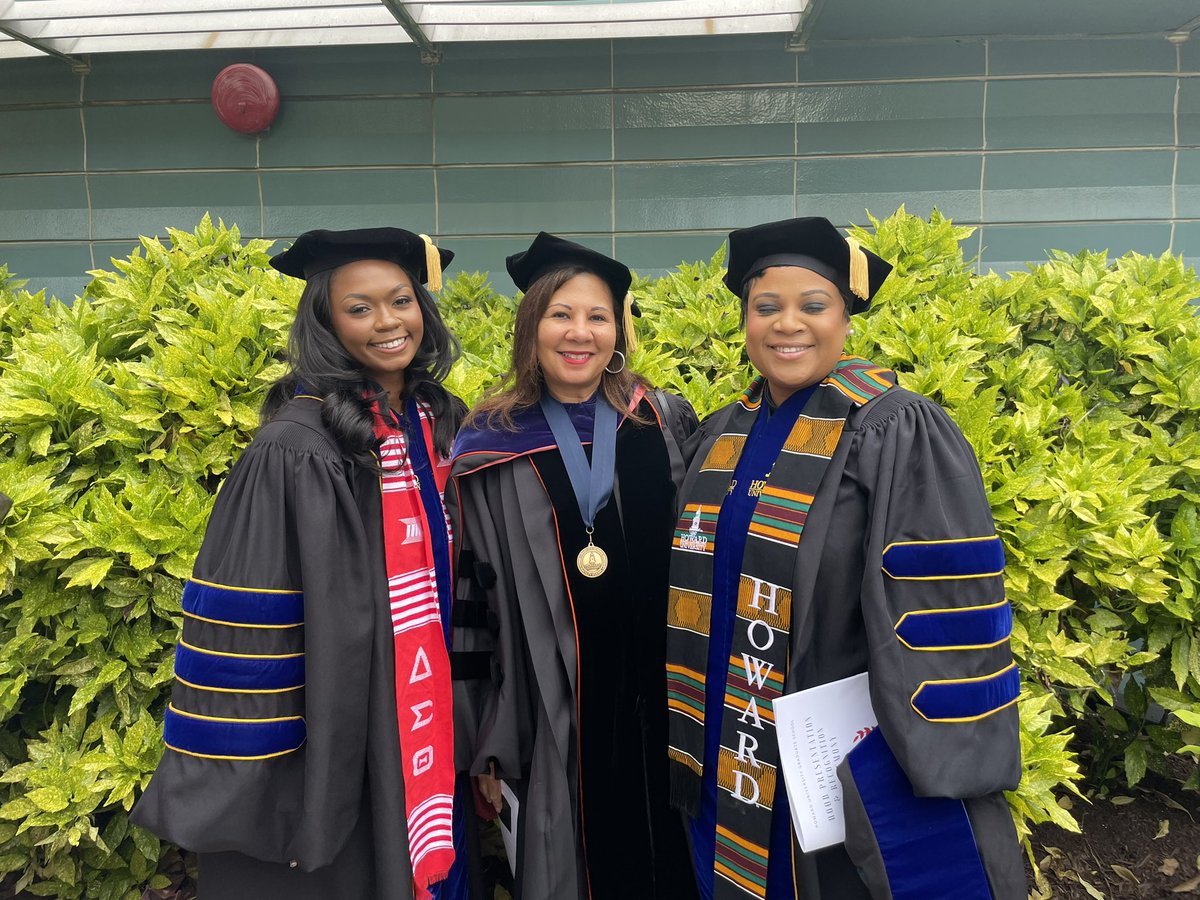 DrSonyaSmith's tweet photo. Congratulations to my @smith_afterlab PhD graduates: Anaiya Reliford Kirsten Lovelace. So proud of you both! #HowardUniversity https://t.co/AdhwfIZeo3