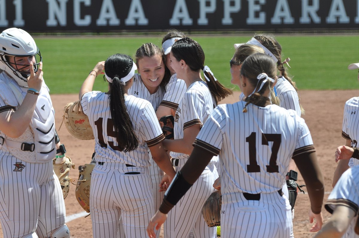 Lehighsoftball's tweet photo. "We grew a lot. We were 3-9 coming back from Virginia, Had many meetings and the team responded incredibly well. Went from a team that wasn’t very good to one of the best teams we’ve ever had. They just happened to run into a team that by PL standards, was elite.” - @frantroyan https://t.co/nA5nQckwz1
