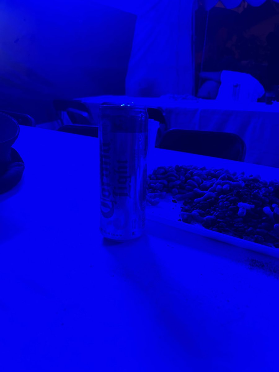 Hola mis amores ya los extrañaba qué plan para ahorita ya comenzando con una helada md
🍆🍆🍆🔥😈