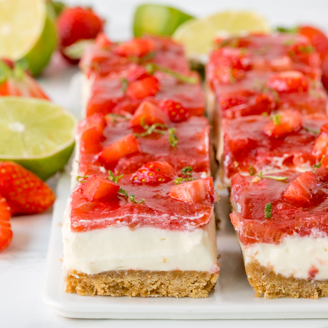 These moreish Strawberry and Rhubarb Cheesecake Bars are topped with a delicious homemade jelly topping!
No bake cheesecake - the perfect make ahead dessert!