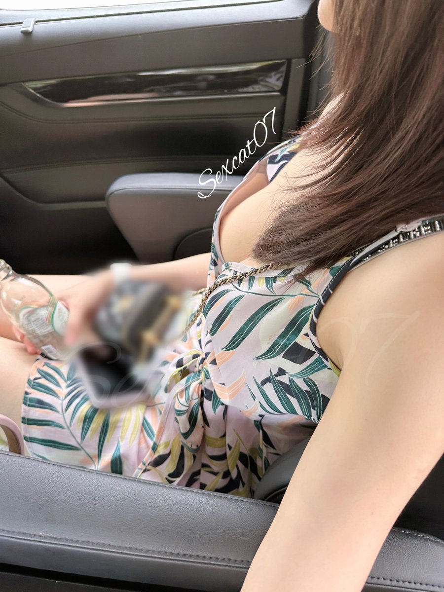 sexcat07's tweet photo. 母親節快樂!😘大家會唔會同貓仔一樣跟家人一齊過呢💗💗💗 https://t.co/xm0GD1A5uq