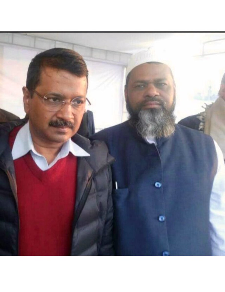 BhaiPreetSingh's tweet photo. कुरबान अंसारी बोल रहा हूँ तू विजय विहार मस्जिद की शिकायत क्यों कर रहा है काम बंद हो गया. धमकी देकर कहता है. कहाँ रहता हैं तू. मैंने कहा नंबर कहाँ से लिए तो बोलता हैं ये तो मिल ही जाता हैं @CPDelhi मेरा ये न्यू नंबर सिर्फ़ पुलिस कंप्लेंट पर हैं. @dcpouter भू माफिया पर FIR क़बहोगी https://t.co/wf9gtYHcit