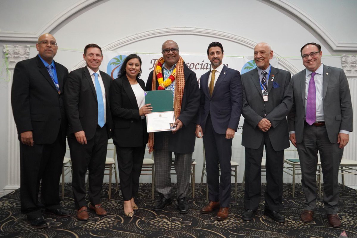 Great night in #Brampton with the Fiji Association of Ontario and special guest the Hon. Manoa Kamikamica Fiji's Deputy Prime Minister and Minister for Trade, Cooperatives, Small and Medium Enterprises and Communications. @FijiGovernment 🇨🇦🇫🇯