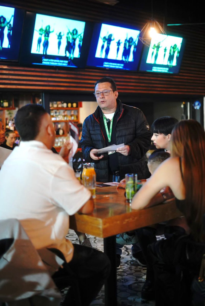 Si conoces a alguien que está en riesgo  o eres víctima de trata de personas, no dudes en contactar a la línea 123 social <a href="/FicoGutierrez/">Fico Gutiérrez</a> <a href="/PazDDHHmed/">Paz y Derechos Humanos- Alcaldía de Medellín</a> <a href="/seguridadmed/">Seguridad - Alcaldía de Medellín</a> <a href="/AlcaldiadeMed/">Alcaldía de Medellín</a>