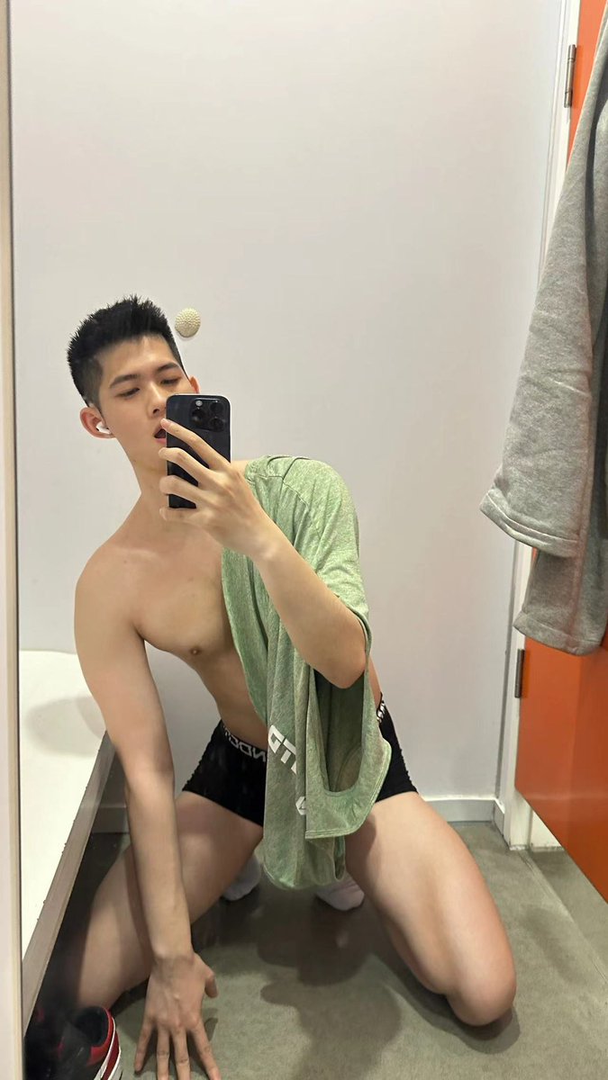 #长沙同志spa 
#长沙同志按摩 
#长沙彩虹 
#长沙mb
#长沙男模
#长沙男男