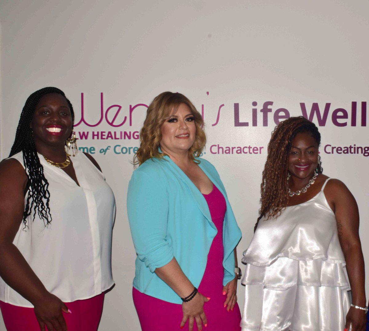 WLW HEALING HOUSE Clinicians/Mental Health Providers - L to R 
Porsche George MS LMFT
Lupe Marquez MS AMFT
Wendy Whitmore MS LMFT

Connect with a provider WLWHEALINGHOUSE@gmail.com