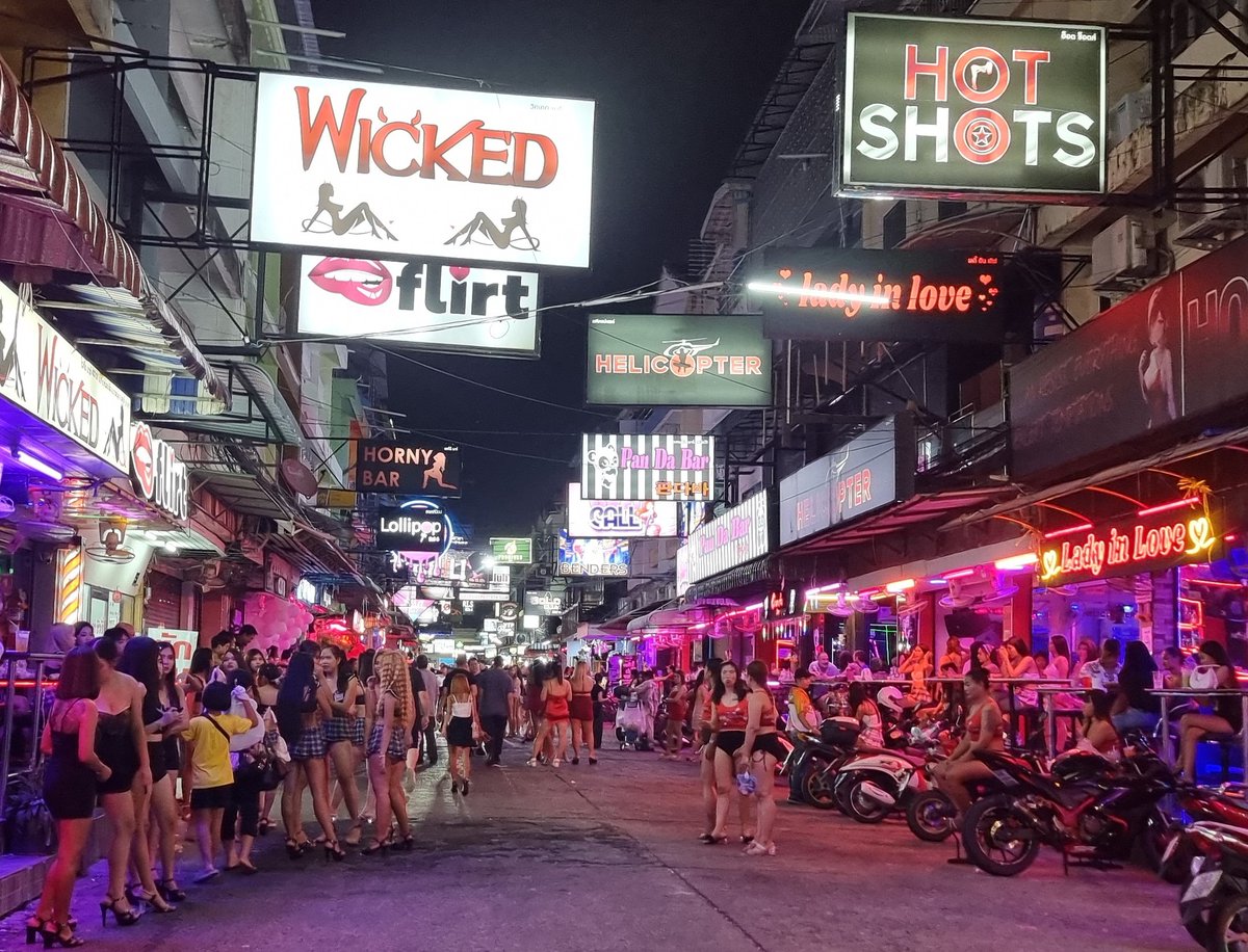 Seven's Weekly: Pattaya Rebound (click the link)
bangkokseven.com/redlight-diary…
#Bangkok #Pattaya #Thailand #Travel #Thaigirls #asiangirlsonly #BKK7 #bangkokseven #bangkoknightlife #gogobar #redlightdistrict