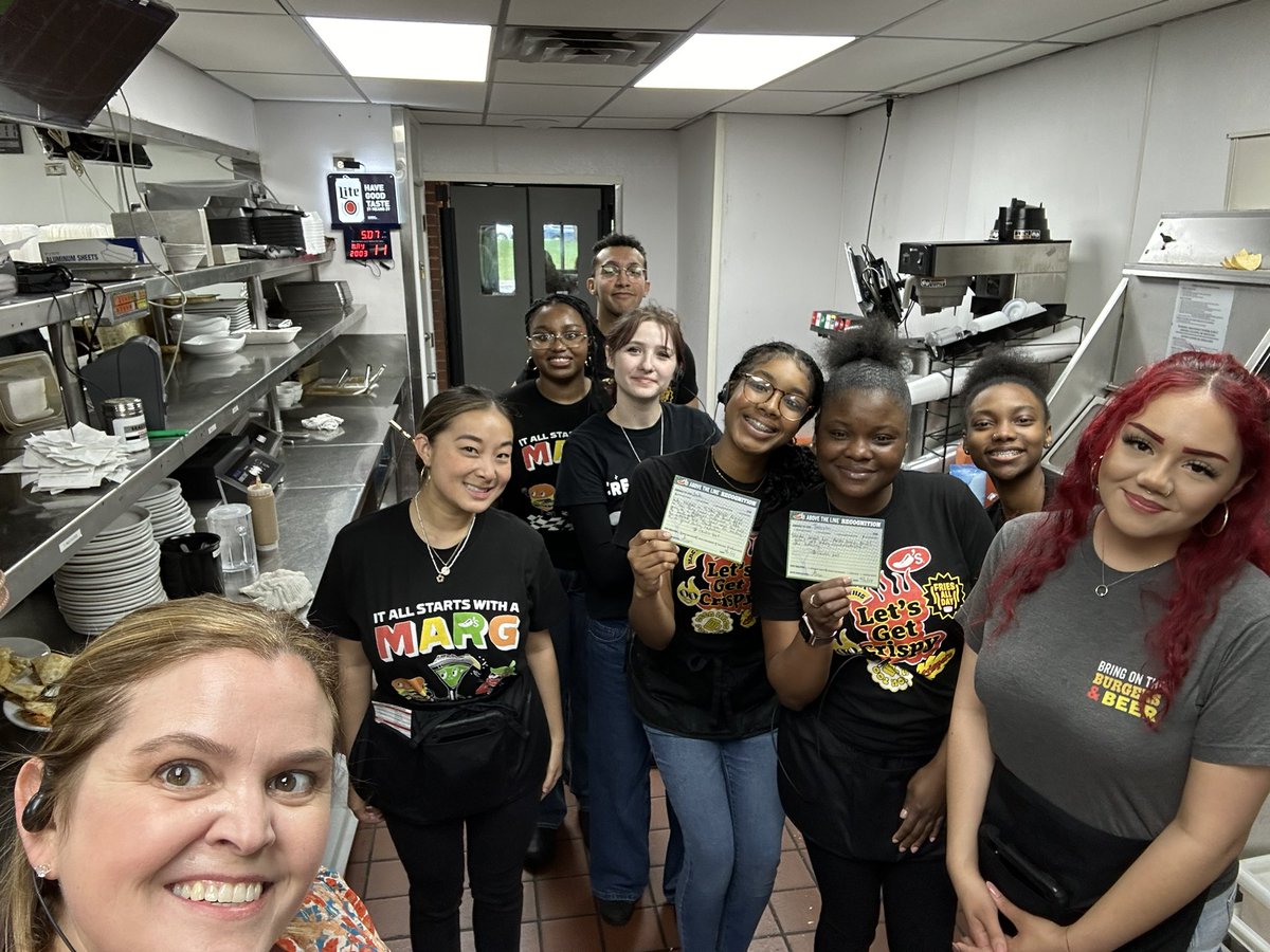 Acorkill (@acorkill2) on Twitter photo Cheers to Jada and Trenisha! Jada received a 5 ⭐️ Google review yesterday! The guest said that she was such a delight after walking out of another restaurant. Trenisha passed her Master Menu test this week! #chilislove <a href="/ckouzmanoff1/">Courtney Kouzmanoff</a> <a href="/NicholasBPaxton/">Nicholas Paxton</a> Cheers to Jada and Trenisha! Jada received a 5 ⭐️ Google review yesterday! The guest said that she was such a delight after walking out of another restaurant. Trenisha passed her Master Menu test this week! #chilislove <a href="/ckouzmanoff1/">Courtney Kouzmanoff</a> <a href="/NicholasBPaxton/">Nicholas Paxton</a>