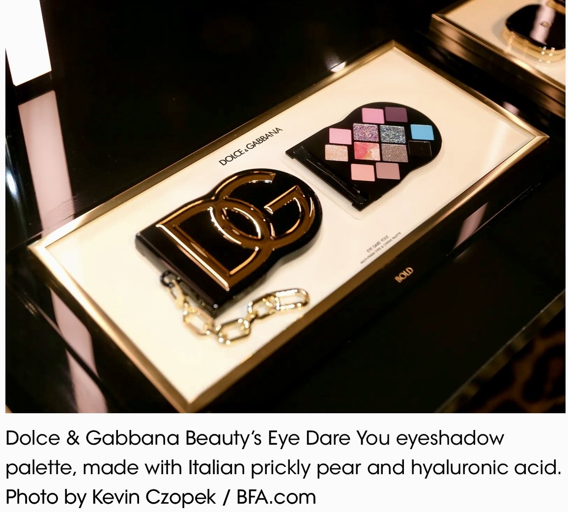 👛 Dolce & Gabbana’s €4 billion bet on #Made in #Italy beauty By Hilary Milnes @voguebusiness #Beauty #makeup @dolcegabbana #BeautyTech #SupplyChain 👉voguebusiness.com/story/beauty/d… The luxury house has relaunched its makeup category a little over two years after bringing its