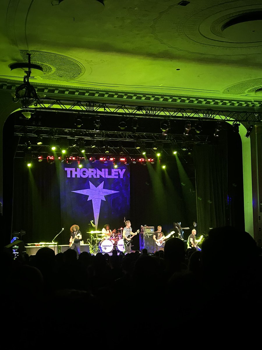 Killer Show tonight! @ThornleyBand one night only at the Danforth Music Hall, in honour of the 20th anniversary of “Come Again” 🤟