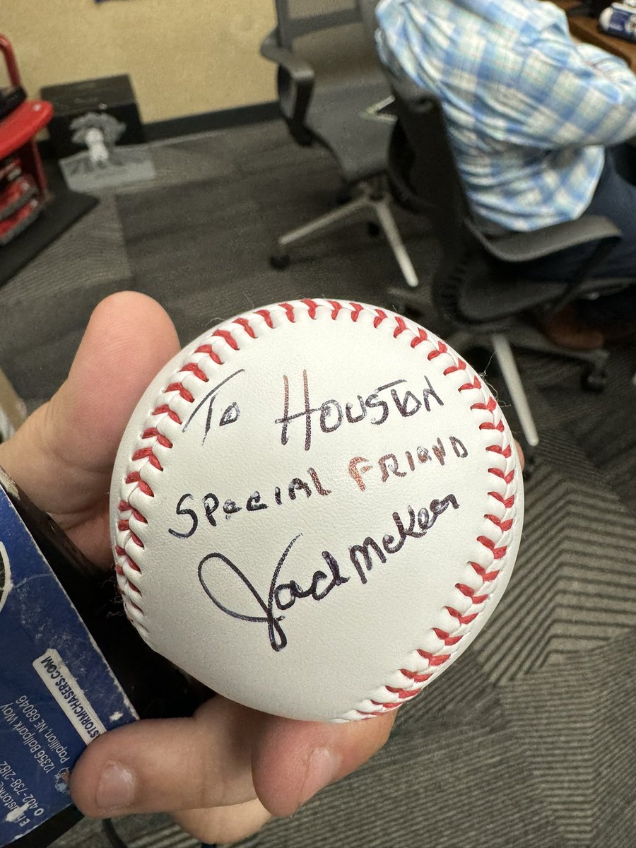 H_u_e_y_8's tweet image. It’s still hard to find the words for how amazing tonight was retiring the number of legendary manager Jack McKeon. From the countless phone calls over the past months with him to all of the amazing stories told by him tonight, it was truly once in a lifetime.