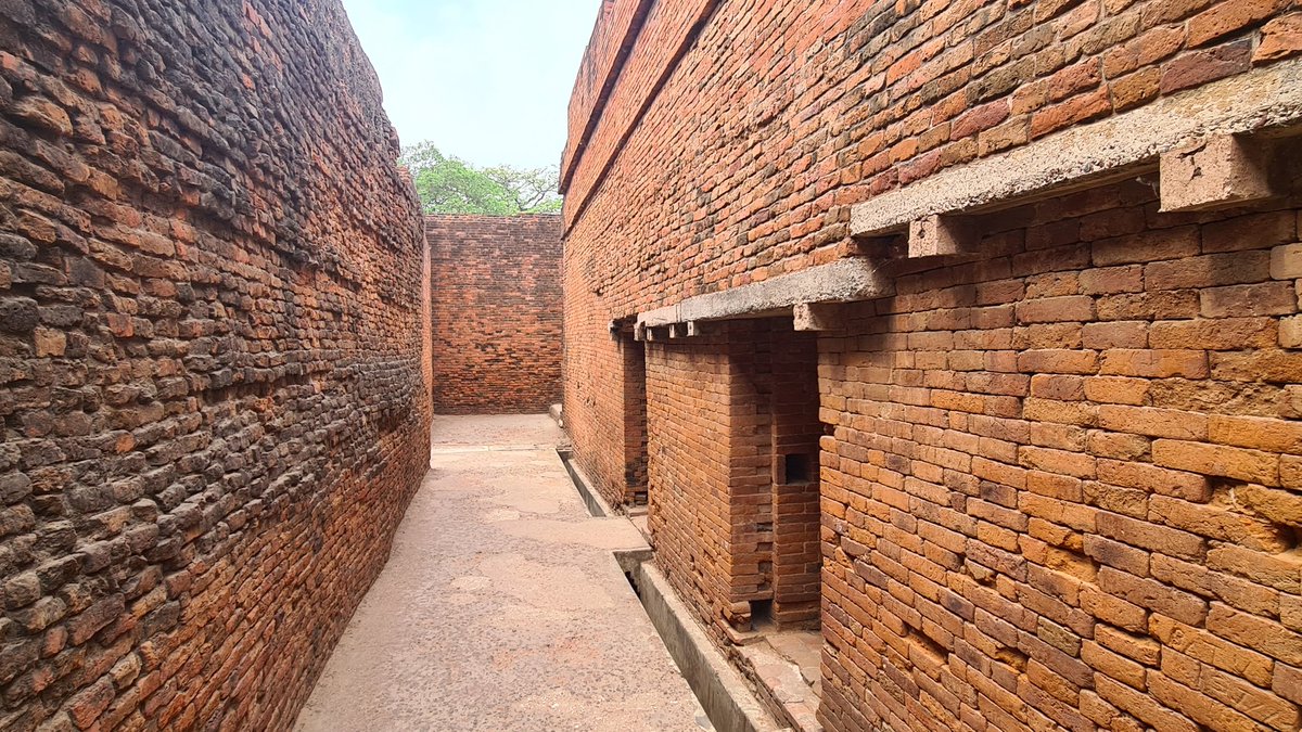 Monastery No. 1 at the site of the original Nalanda University is believed to be the oldest & most important originally dating from 5th century BCE. Individual living rooms, the corridors & a 1,200 year old grannery are among the original 2 level buildings.

cc. @biharfoundation