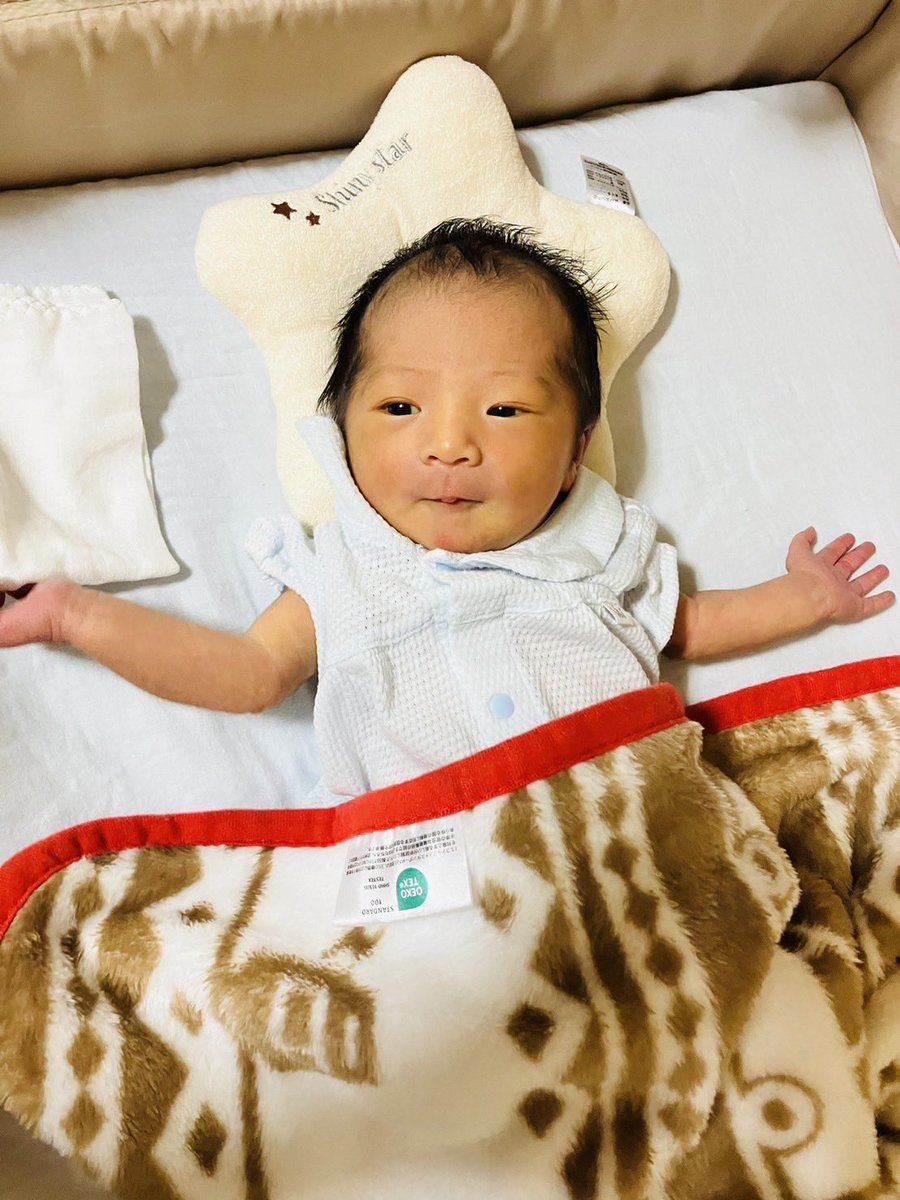 MTG_48's tweet photo. ご報告遅くなりましたが、
5月5日に娘が生まれました👶
名前は「瑠花(るか)」ちゃんです

これから、今まで趣味に向けてた熱量を子育てに使い、いいパパを目指して頑張ります
なかなか会えなくなるけど、たまに顔出したら、遊んであげて下さい笑

とりあえず嫁が里帰りしてる1ヶ月間は遊びまくるぞ！笑 https://t.co/gMrsjRqLRo