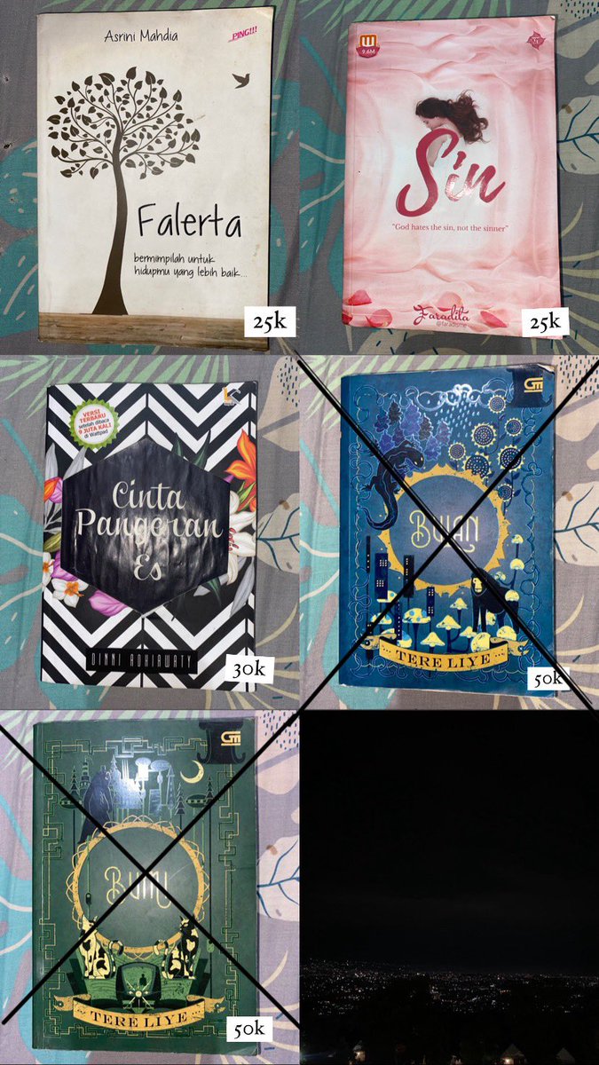mikowyip's tweet photo. wts buku buku fk dan novel, bisa nego dan co , dom jkt 

#zonauang #zonajajan #novel #bukufk https://t.co/DSfahtaeJ9