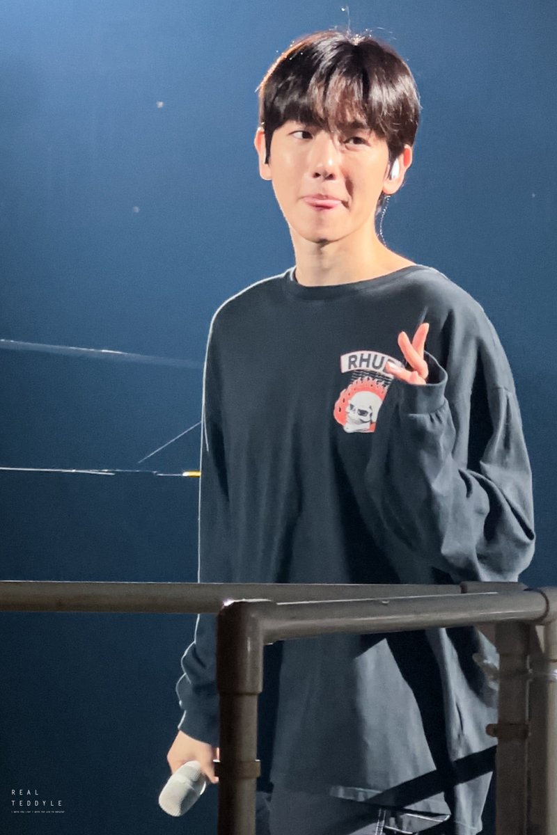 real__teddyle's tweet photo. 240512
마지막ㅠㅠ 

@B_hundred_Hyun 
#엑소 #EXO #백현 #BAEKHYUN https://t.co/asH7KULgPN