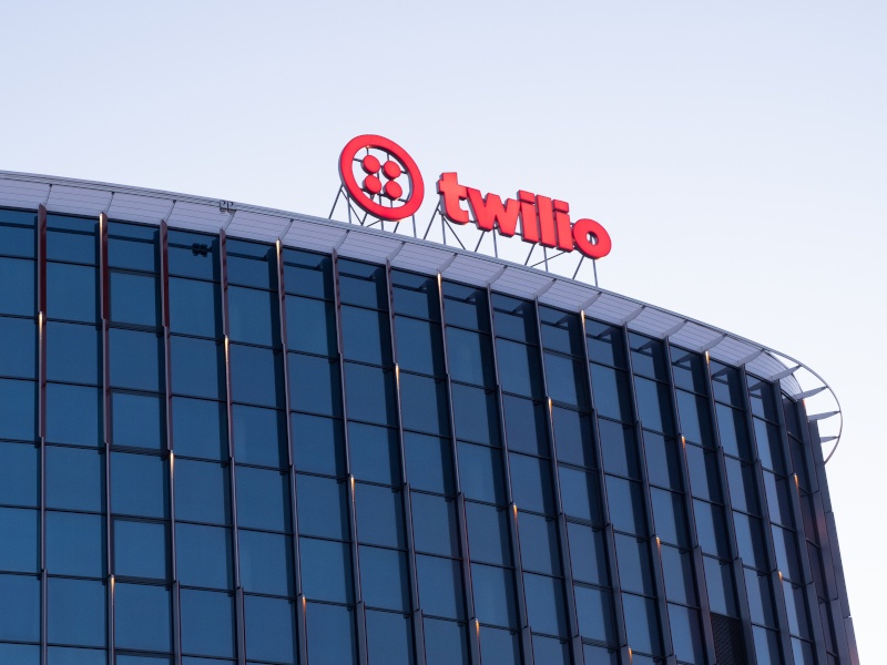 saumya1singh's tweet image. Twilio is #hiring for Remote Software Engineer.

Expected  Salary : 19 LPA - 35 LPA

Requirements :

&amp;gt; Experience writing production-grade code in a modern programming language.
&amp;gt; Proven experience in designing, implementing, and maintaining observability solutions, preferably…