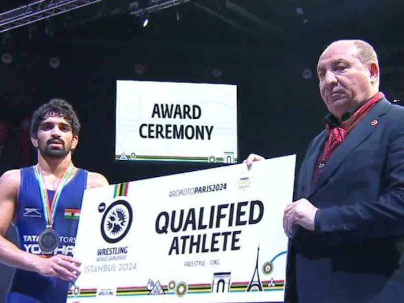 Wrestler Aman Sehrawat secured India's spot in the 2024 Paris Olympics while Deepak Punia's Olympic dreams came to an end. #feedmile #Wrestler #AmanSehrawat #seal #Paris #Olympics #quota #India #DeepakPunia