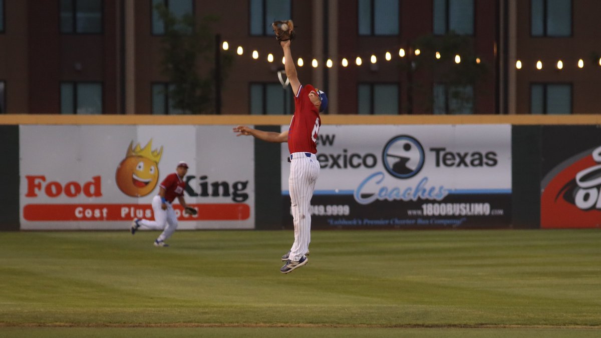 The 2024 Lone Star Conference Baseball Championship 𝒜𝓁𝓁-𝒯𝑜𝓊𝓇𝓃𝒶𝓂𝑒𝓃𝓉 𝒯𝑒𝒶𝓂, led by MVP Carson Ogilvie of <a href="/LCUCHAPS/">LCU Chaparrals</a>.

🔗 bit.ly/4diG8lp

#LSCbase #D2bsb
