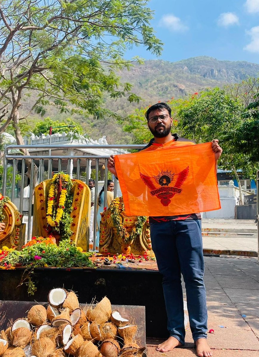 A very passionate riser Nithin from our fan club has embarked on a devotional journey in Tirupati, praying for the success of our team for the remainder of the season. These things truly touch our hearts and show what SRH truly means to us. 🧡🖤
