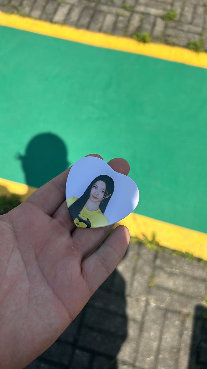 #르세라핌 #럭드
채원이꺼랑 바꾸실분 계신가요 ㅠㅠ