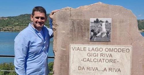L'opera dedicata a Rombo di Tuono si trova Lungo Lago Omodeo. L'iniziativa è all'interno della manifestazione 'LagOmodeo 2024, Noi sardi nel Mondo'.