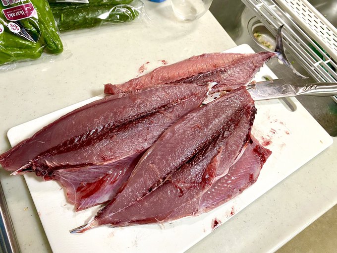 カツオとマグロは3枚おろしにするの楽しい 
