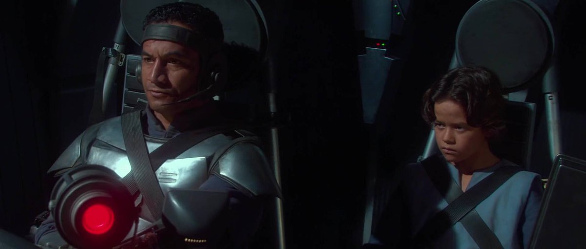 #DefiCineClassique2024 mai niveau dans l'espace Star wars II l'attaque des clones de George Lucas @tbarnaud @Elo_Paulve @RuizVidal7 @Docpierrot1
