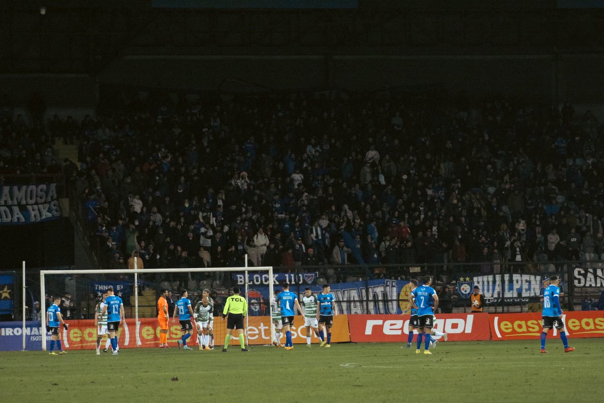 La Dirección de Competiciones de la CONMEBOL reprogramó el partido entre #Huachipato y #Gremio, válido por el Grupo C de #CopaLibertadores, para el Martes 04 de junio a las 20:00 horas en el Estadio Huachipato.