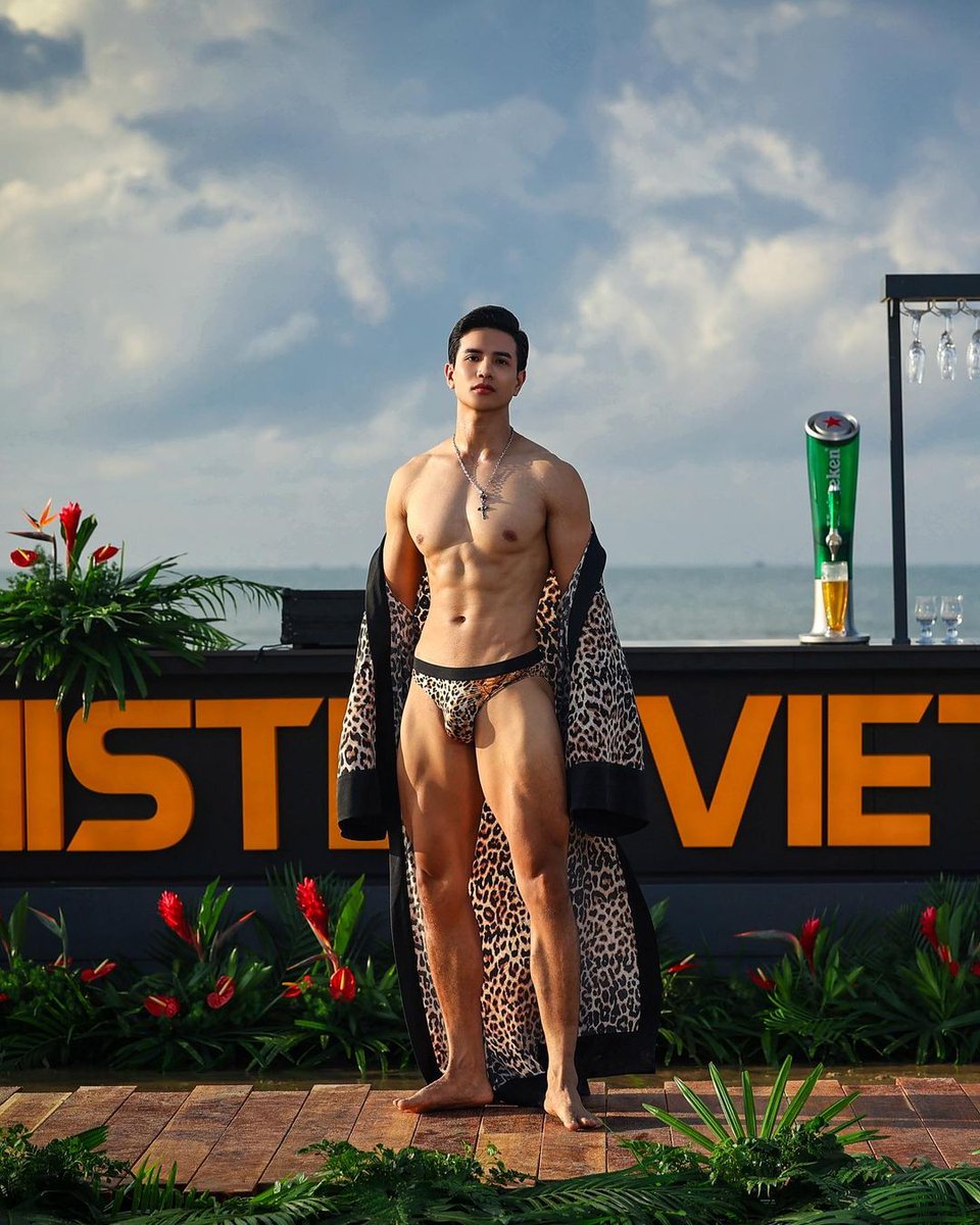 Yang Leo tweet media