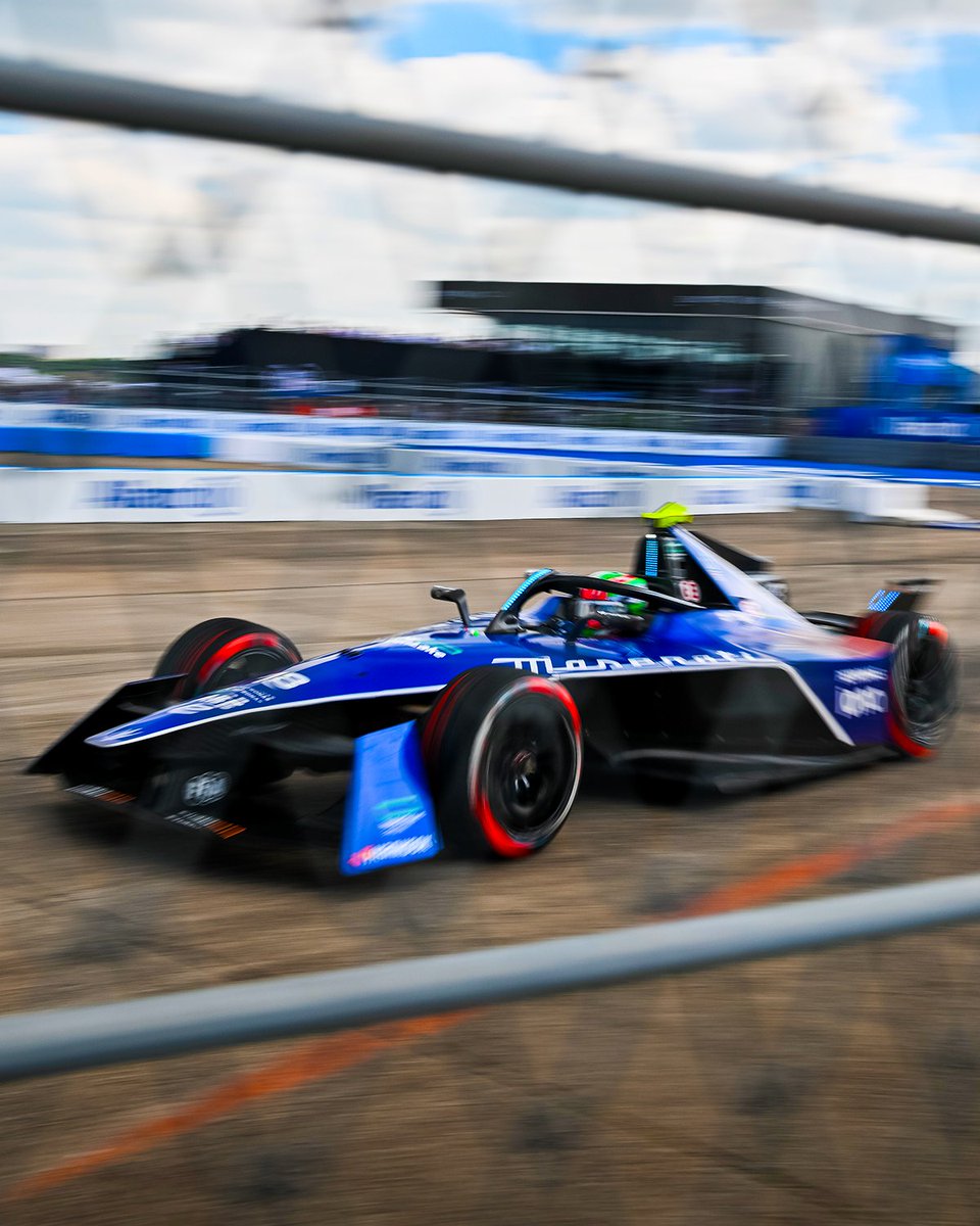 R10 of the @fiaformulae championship is ON. 
And so are we. 
Let’s go @maseratimsg  🏁 🏁 🏁
#BerlinEPrix @maxg_official @DaruvalaJehan
#MaseratiFolgore #Maserati #RACEBEYOND