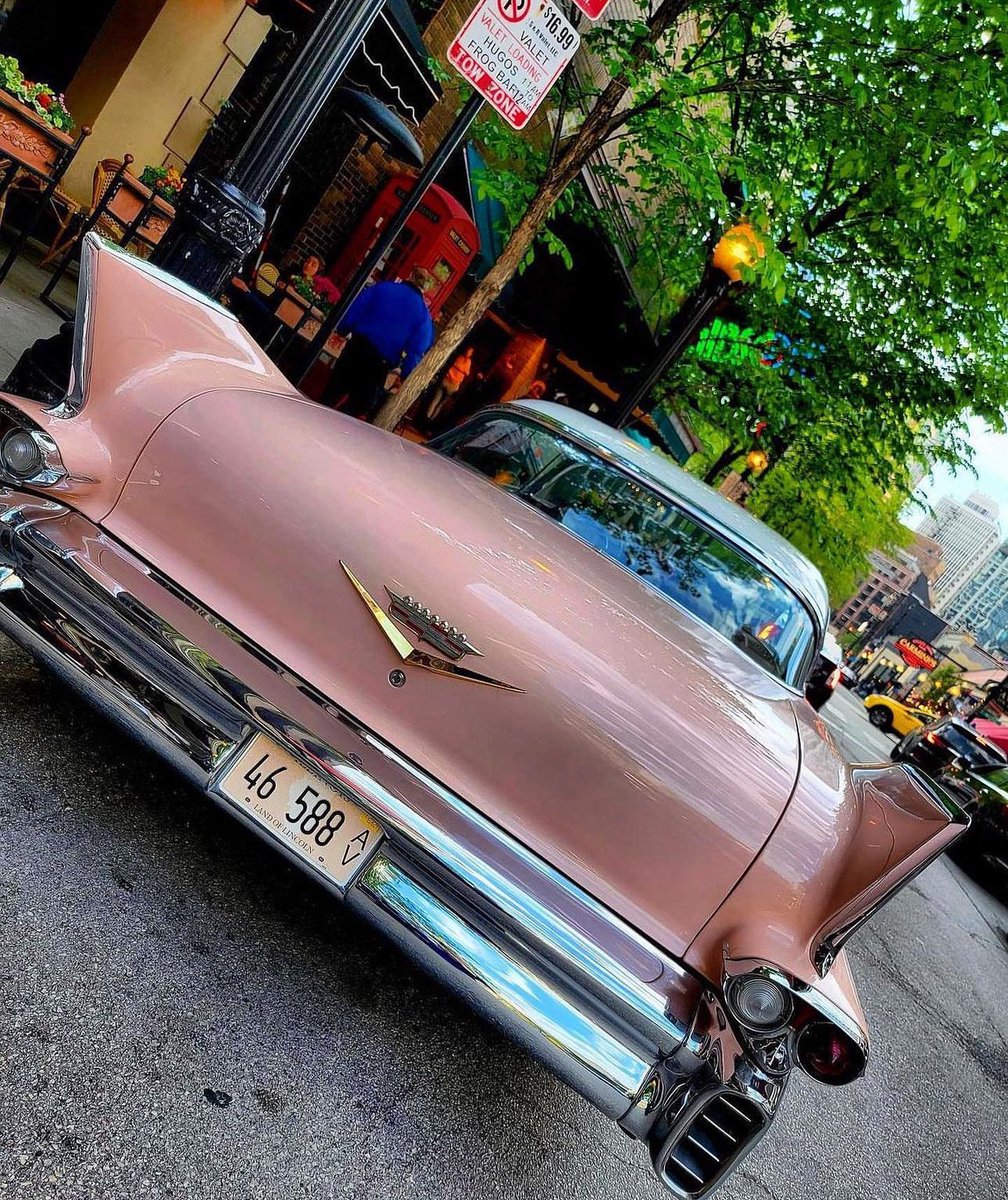 Pink Cadillac type of vibes for Mom. 🫶 Happy Mother’s Day! 💕