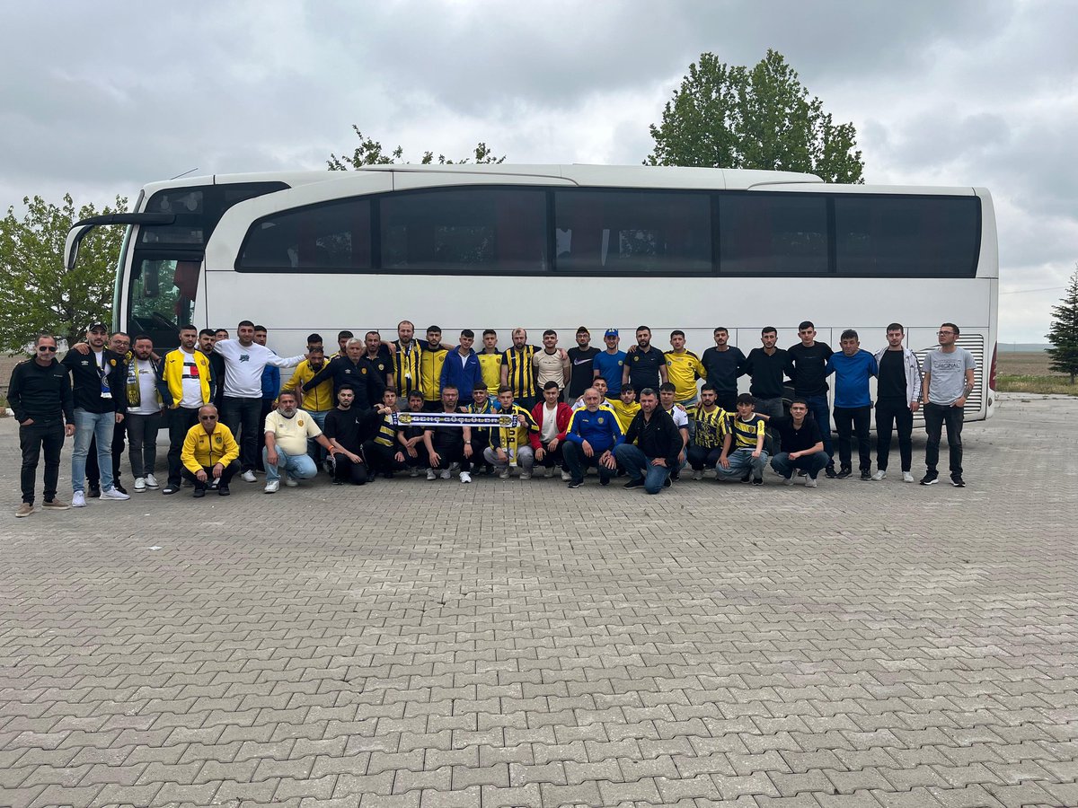 Armanın olduğu her yerde!

Deplasman yoluna çıkan tüm Ankaragüçlülere kazasız belasız hayırlı yolculuklar diliyoruz.