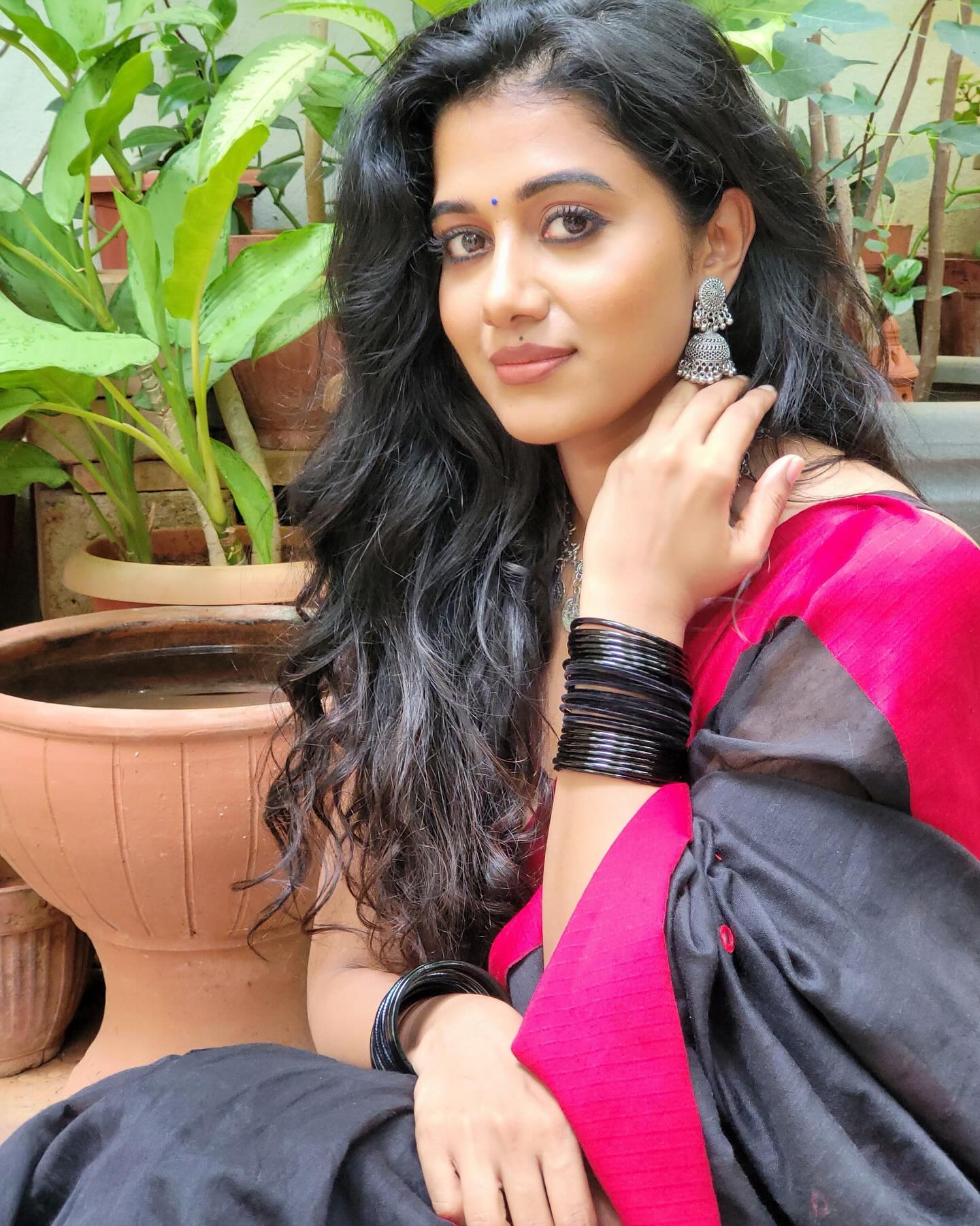 GNX1gwjaoAAO6Ns?format=jpg&name=large