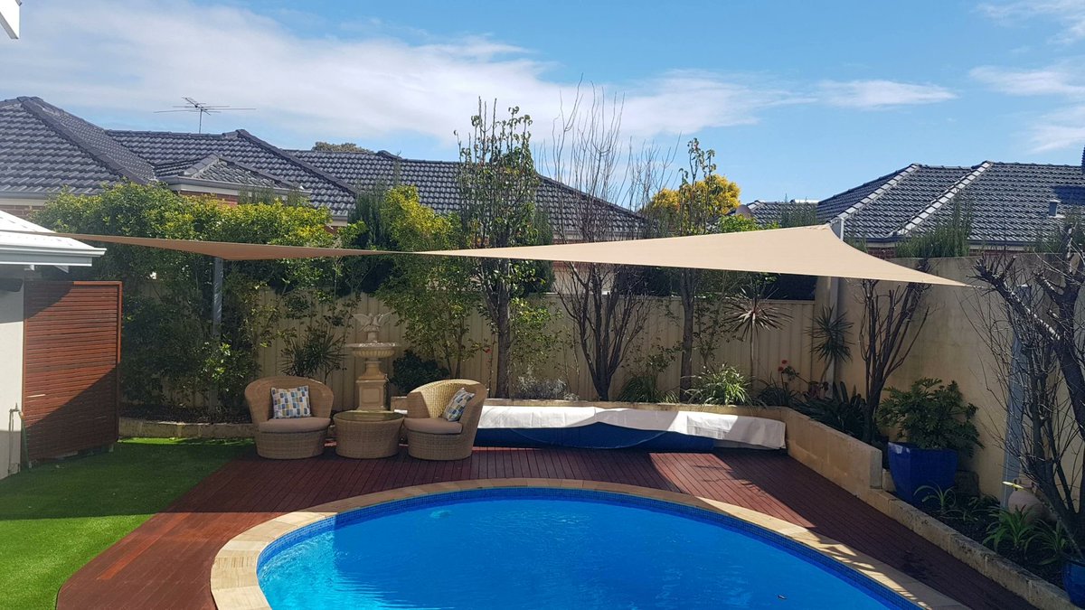 DantonCar's tweet photo. @johnnjenga We deal in all type of shades. Click 🔗 https://t.co/KMXGT5SDs4 to know more about our work. https://t.co/Lm2gQe9uhK