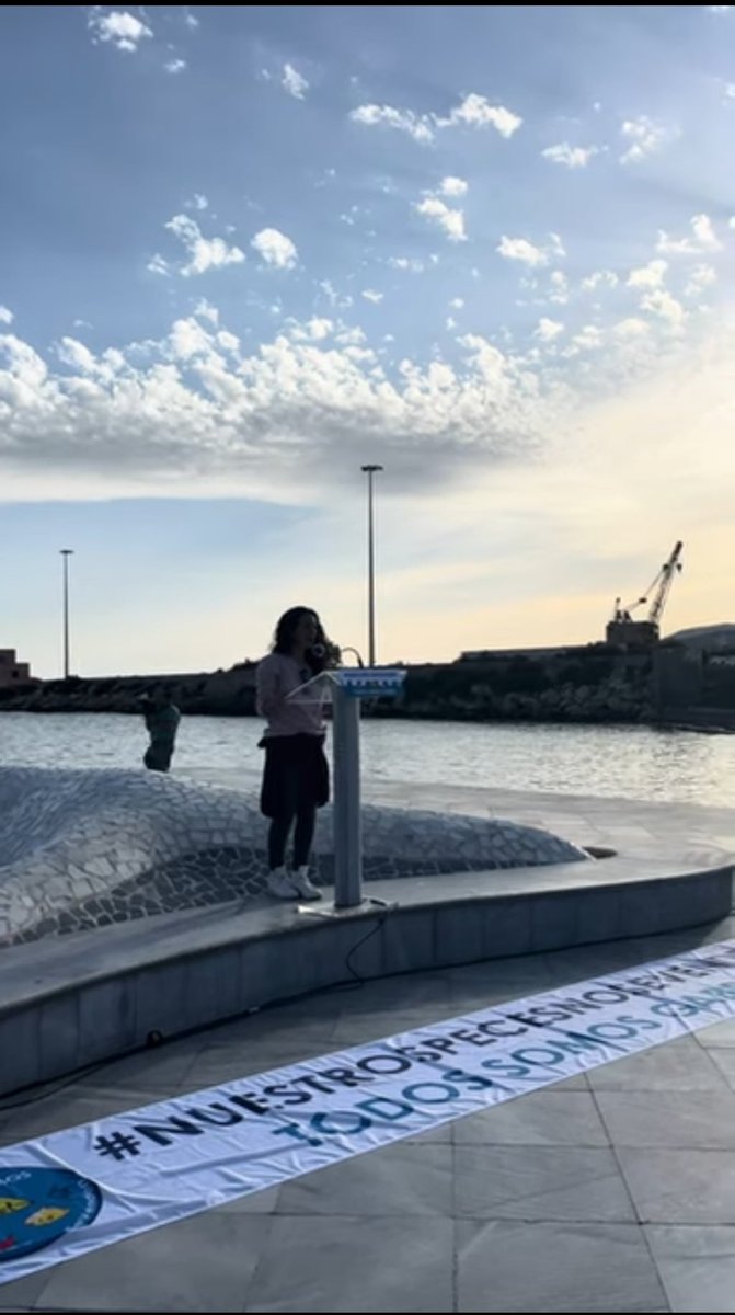 Comunicado en la Ballena de Gabriel y la buena gente explicando por qué no hacer estas barbaridades. 
Gracias a la Tierra de Almería y a todos los que nos estáis ayudando. 

m.youtube.com/watch?si=3ZjHj…