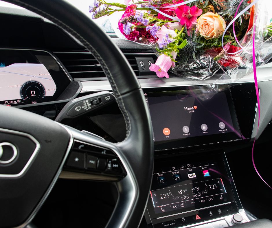 💐 Aan alle moeders; schoonmoeders, bonusmoeders, moeders to be, wensmoeders en diegenen die altijd voor anderen klaar staan: Fijne Moederdag! ❤️

#moederdag